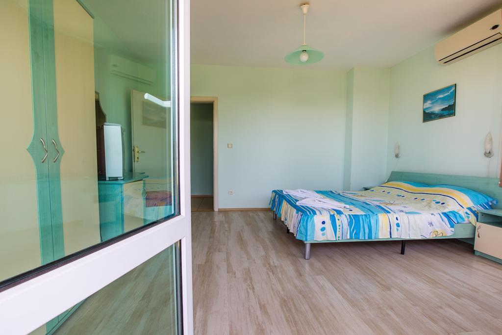Guest House ,, Ekaterina" Несебър Екстериор снимка