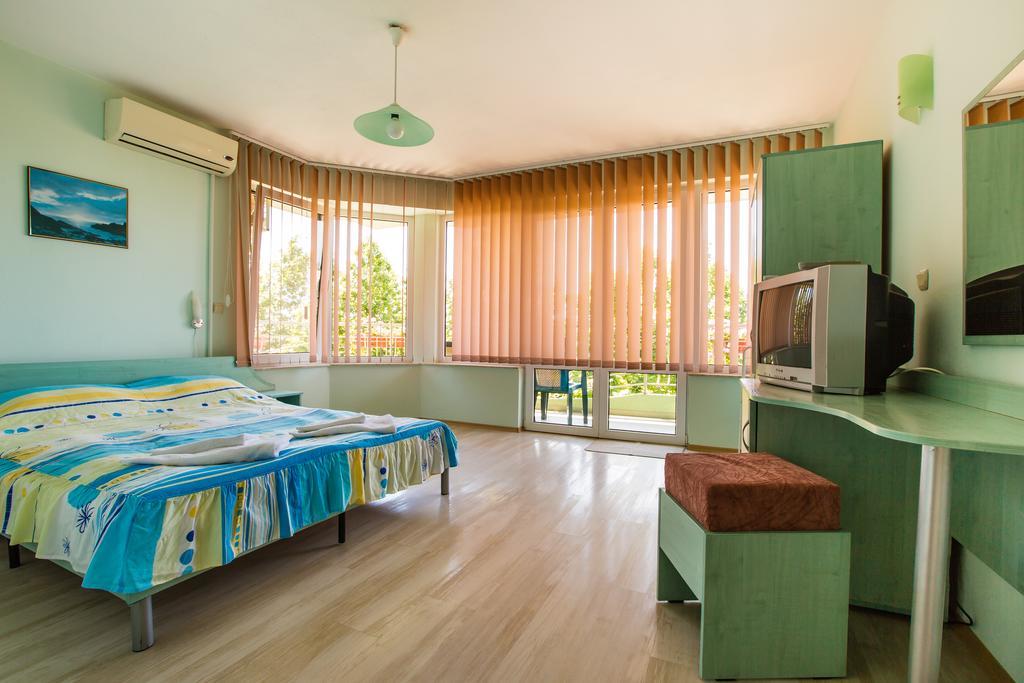 Guest House ,, Ekaterina" Несебър Екстериор снимка