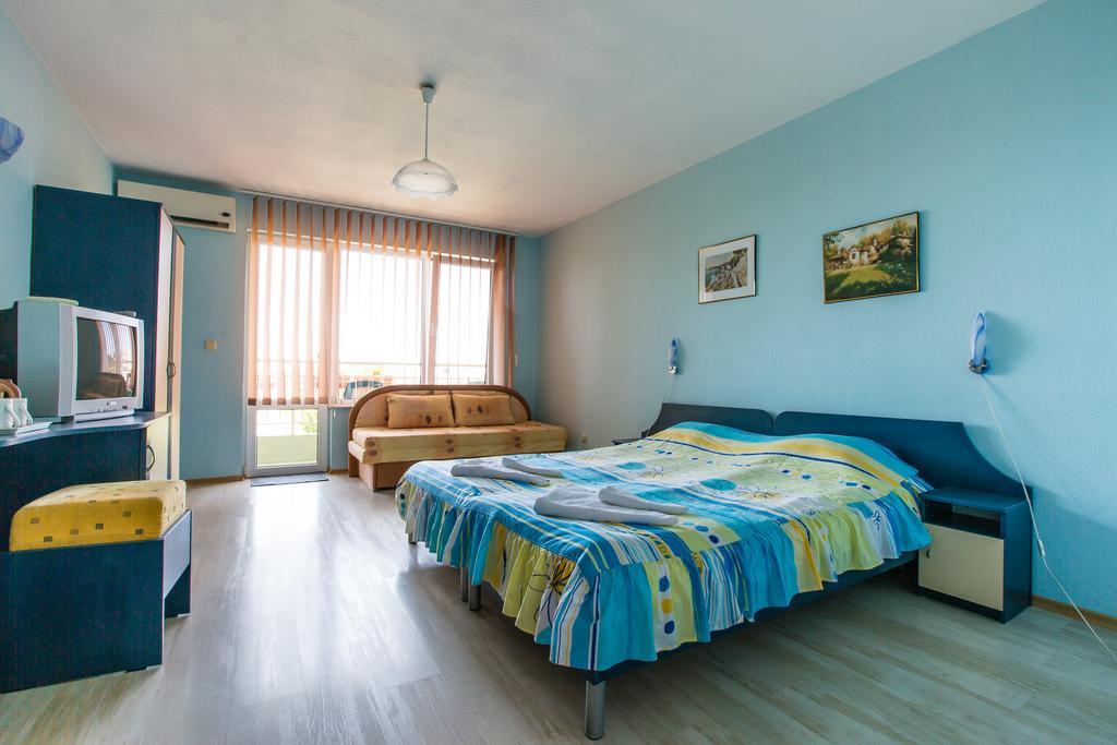 Guest House ,, Ekaterina" Несебър Екстериор снимка